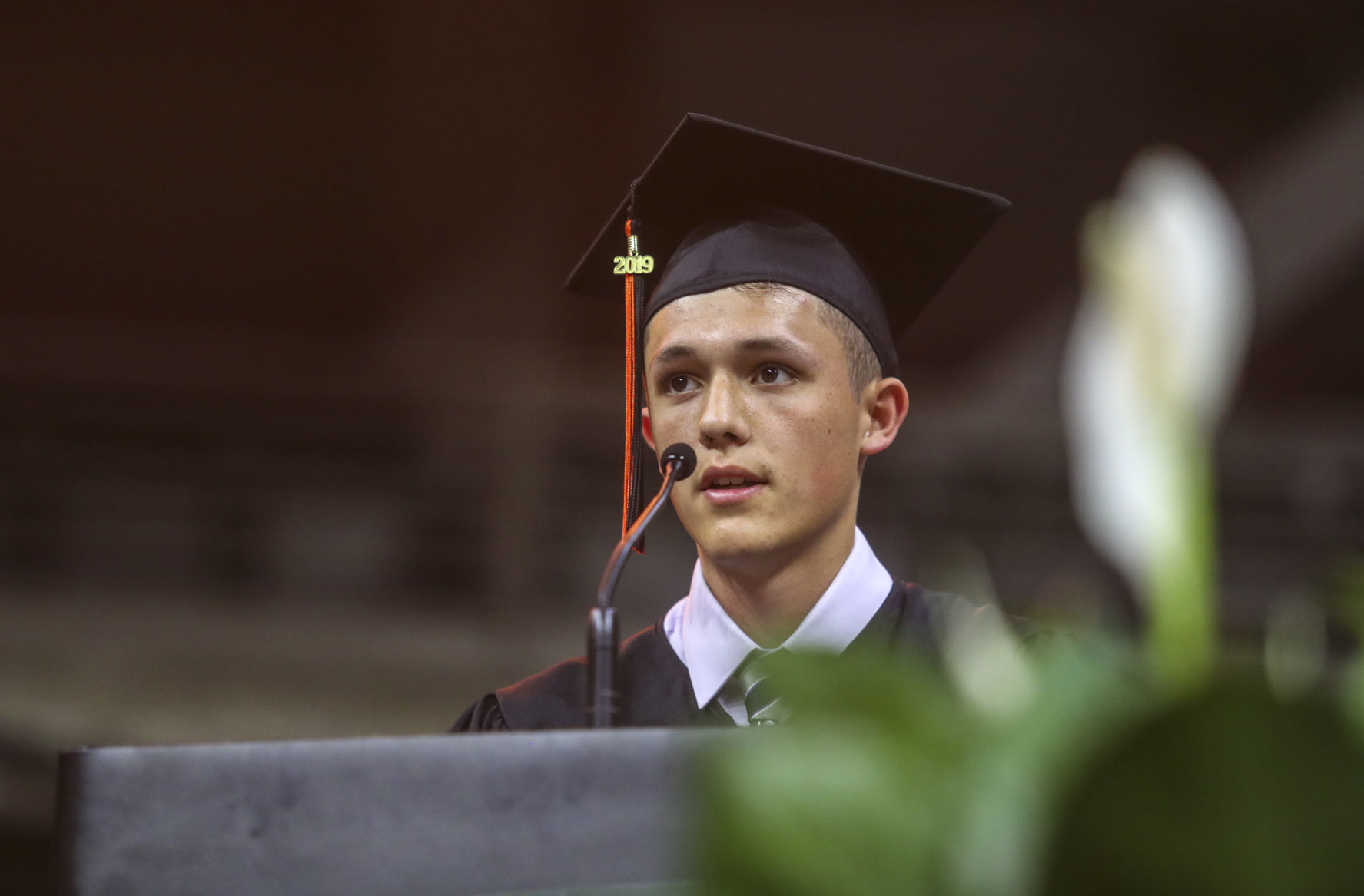 060219-mda-nws-uthsgrad-006